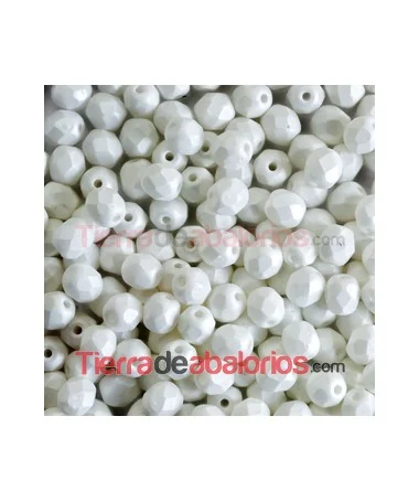 Facetada 4mm Opaque Silk White Matte