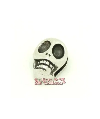 Calavera 17x13mm Agujero 10x3mm Plateada