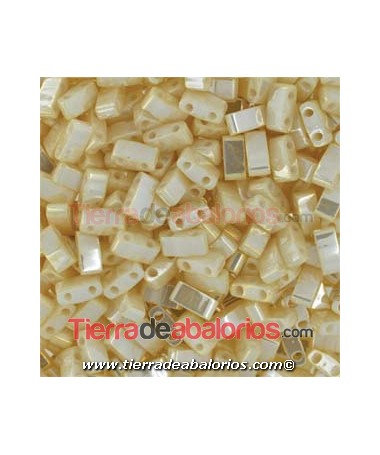 Miyuki Half-Tila 5x2,3mm Antique Ivory Pearl