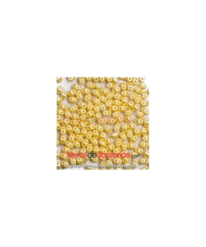 Matubo Minidúo 2x4mm Pastel Yellow Pearl