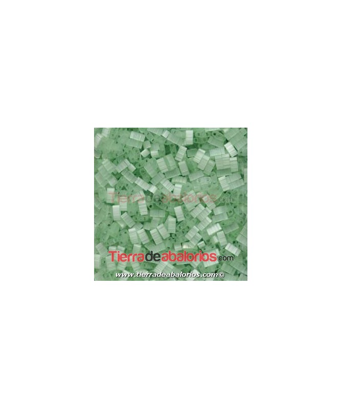 Miyuki Half-Tila 5x2,3mm Silk Light Green