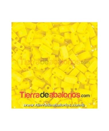 Miyuki Half-Tila 5x2,3mm Opaque Yellow AB Mate Miyuki Half-Tila 5x2,3mm Opaque Yellow AB Mate