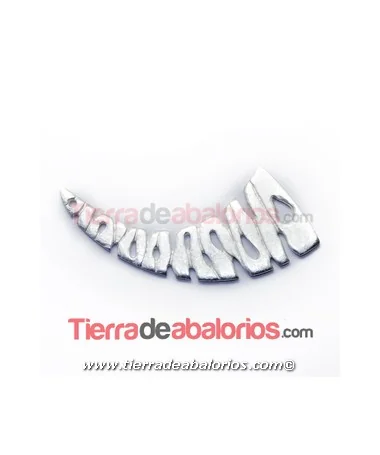 Colgante Colmillo Étnico 100x39mm Plateado Martillado