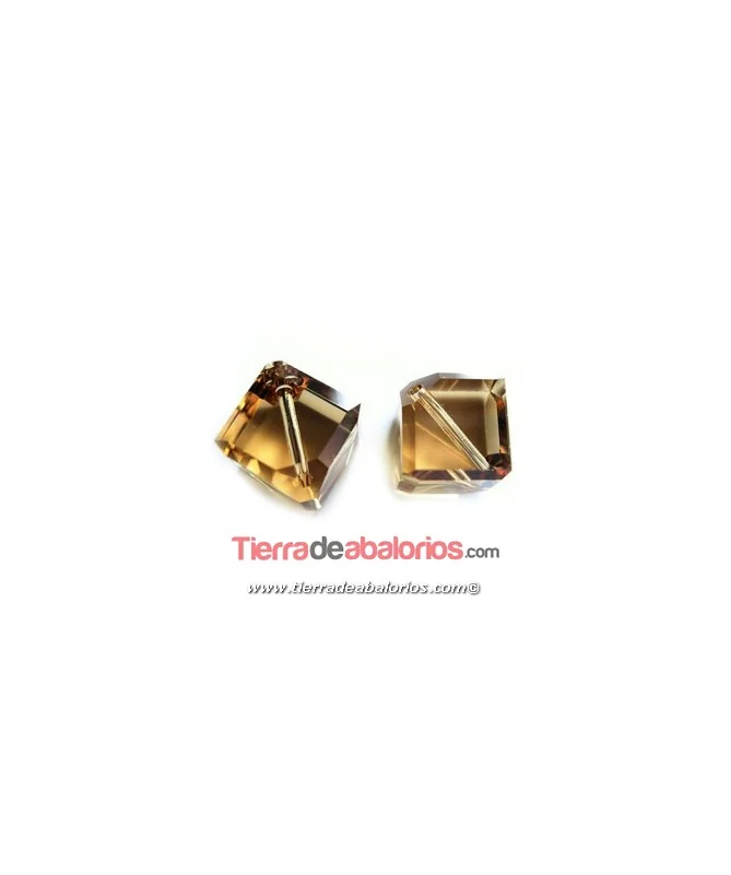 Cubo Diagonal Swarovski 8mm, Light Colorado Topaz