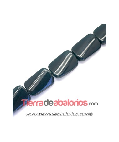 Jade Rectangulo Twist 24x16mm Agujero 1,3mm, Verde Inglés