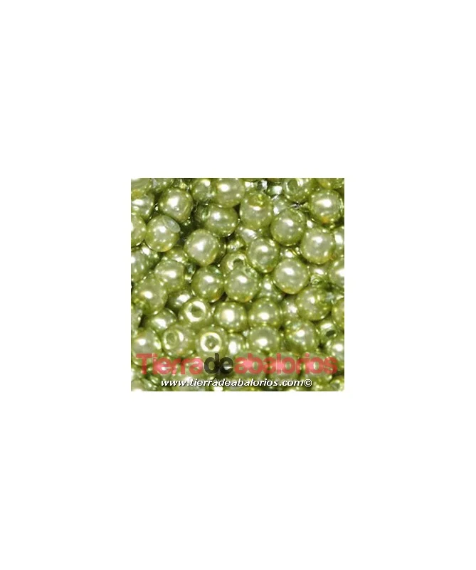 Perla de Cristal Checo 4mm, Verde Olivine