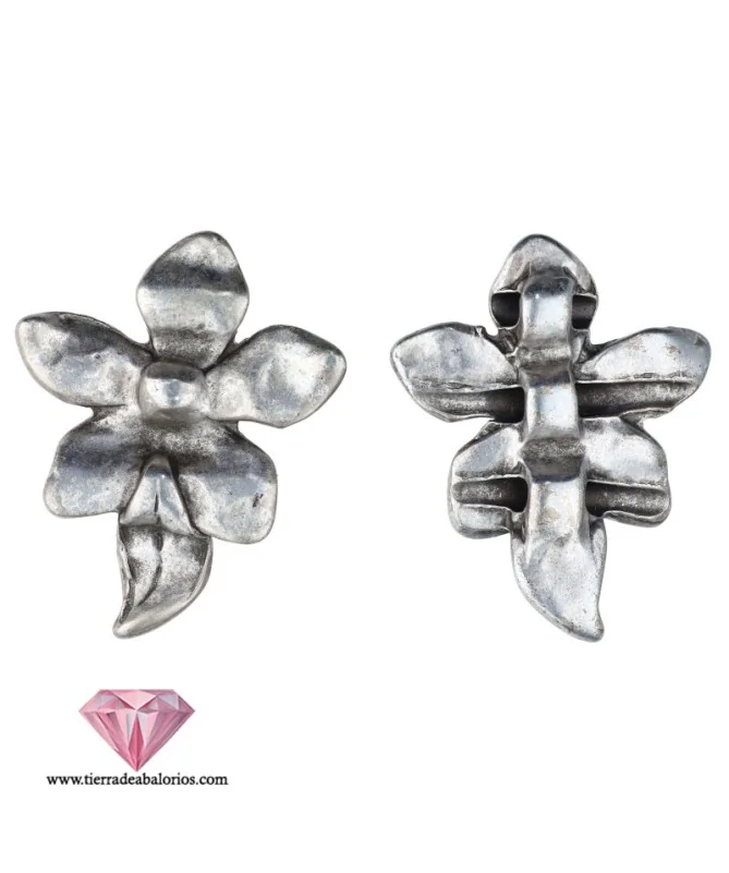 Flor Pasador 26x33mm 3 Agujeros de 2,5mm, Plateado