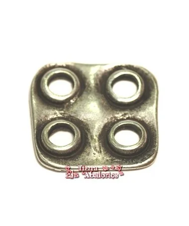 Entrepieza Chapa Irregular 22mm con 4 agujeros, Plateada Entrepieza Chapa Irregular 22mm con 4 agujeros, Plateada
