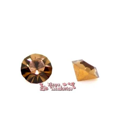 Xirius Chatón Swarovski PP24 Light Smoked Topaz Xirius Chatón Swarovski PP24 Light Smoked Topaz