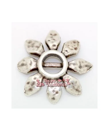 Entrepieza Flor 32mm Agujero 5mm, Plateado Entrepieza Flor 32mm Agujero 5mm, Plateado