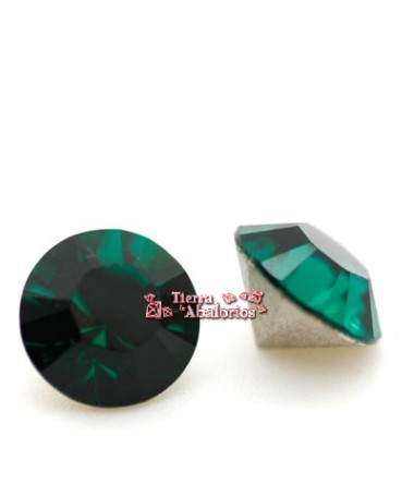 Xirius Chatón Swarovski SS29 Emerald