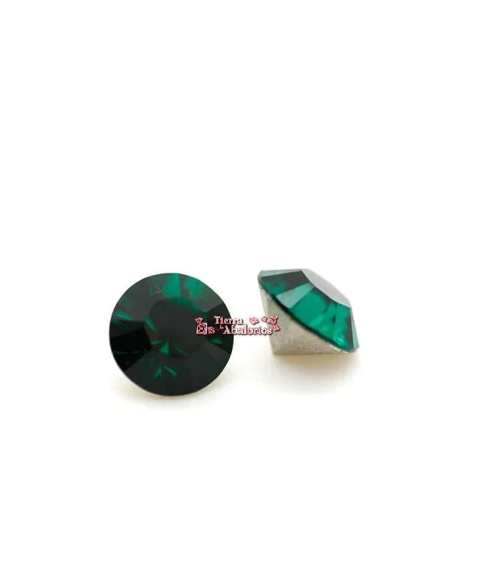 Xirius Chatón Swarovski SS29 Emerald