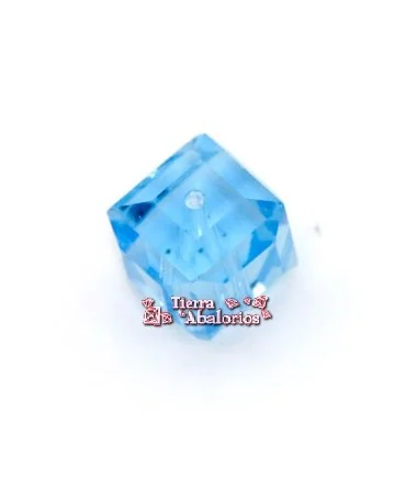 Cubo Swarovski 8mm, Aquamarine Cubo Swarovski 8mm, Aquamarine