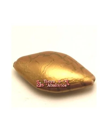 Resina Rombo 37x20mm Agujero 0,9mm, Dorada