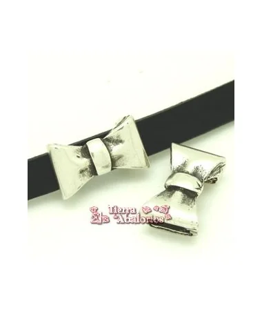Lazo Pajarita 25x15mm Agujero 10x3mm Plateado