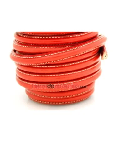 Cuero Media Caña 10x5mm con Hueco 3mm, Rojo