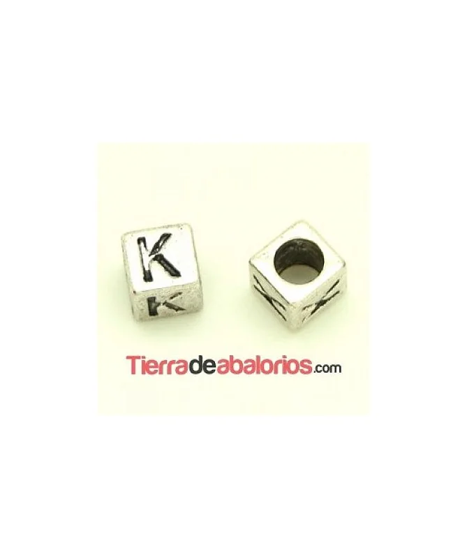 Entrepieza Cubo Letra K 7x7mm, Agujero 4,6mm, Plateado