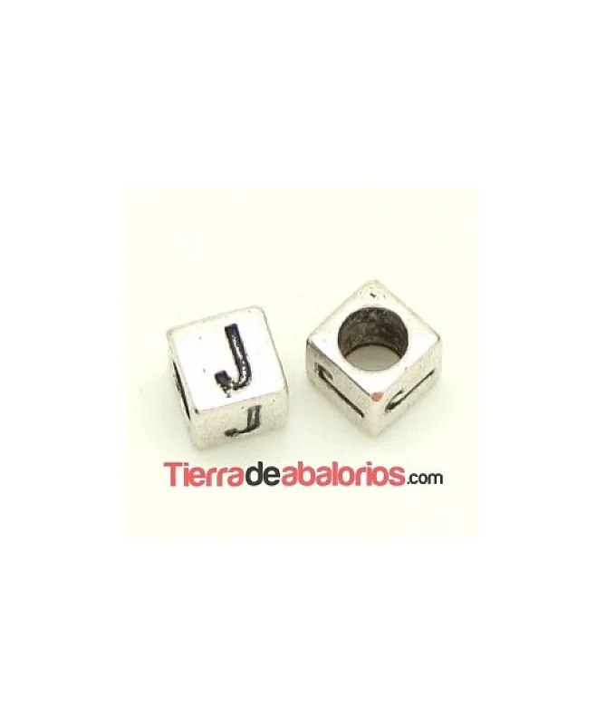 Entrepieza Cubo Letra J 7x7mm, Agujero 4,6mm, Plateado
