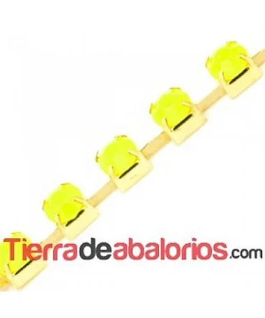 Cadena Dorada con Cabujón Acrílico SS28 Amarillo Neón Cadena Dorada con Cabujón Acrílico SS28 Amarillo Neón