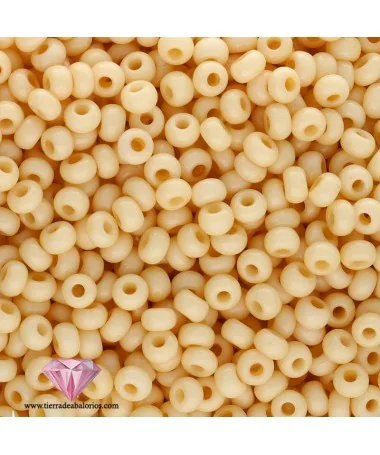 Rocalla 9/0 Beige Opaco Rocalla 9/0 Beige Opaco