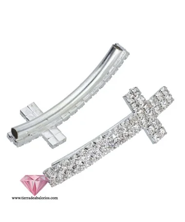Cruz Curvada 47x18mm Agujero 3.5mm con Swarovski, Plateada Cruz Curvada 47x18mm Agujero 3.5mm con Swarovski, Plateada