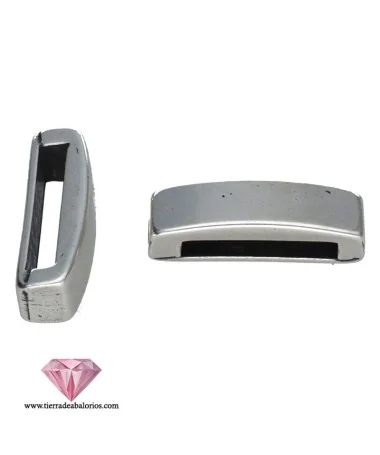 Separador Curvo 17x5mm Agujero 13x3mm, Plateado