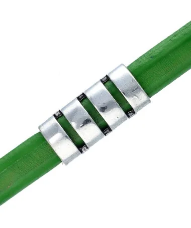 Entrepieza Regaliz 3 Rayas 27x12mm Agujero 10x6mm, Plateada