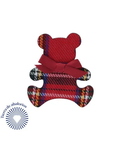 Imperdible Oso 55x46mm, Estampado Escocés Rojo