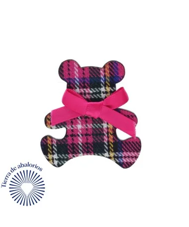 Imperdible Oso 55x46mm, Estampado Escocés Fucsia