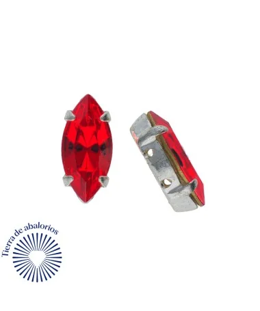 Navette 15x7mm Light Siam Engaste Plateado